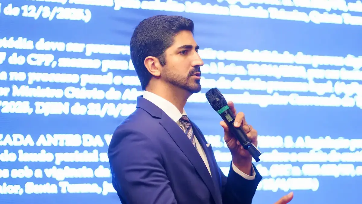 Rezende Advocacia — reportagem 1